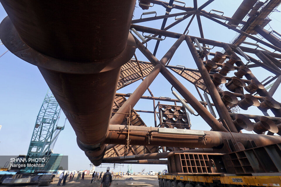 Second jacket for South Pars Phase 11 loaded