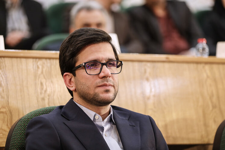 محمدصادق عظیمی‌فر، مدیرعامل شرکت ملی پالایش و پخش فرآورده‌های نفتی ایران