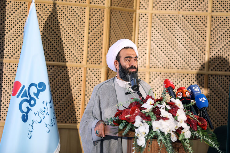 آیین بهره‌برداری از طرح ارتقای کیفی نفت‌ سفید پالایشگاه اصفهان