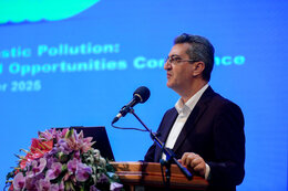 National roadmap needed to address plastic pollution