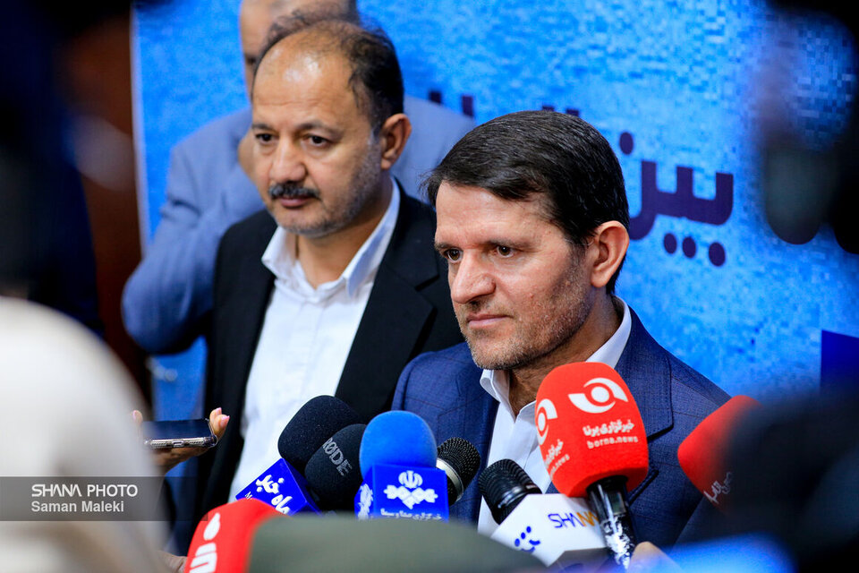 تنفیذ نخستین قرارداد پتروشیمی برای توسعه میدانهای گازی؛ بهزودی تنفیذ نخستین قرارداد پتروشیمی برای توسعه میدانهای گازی؛ بهزودی