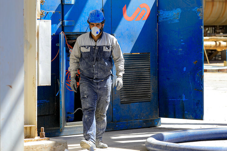 تعمیرات اساسی پالایشگاه گاز ایلام