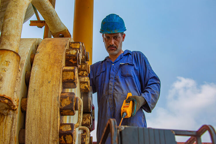 تعمیرات اساسی سکوی SPD11 پارس جنوبی