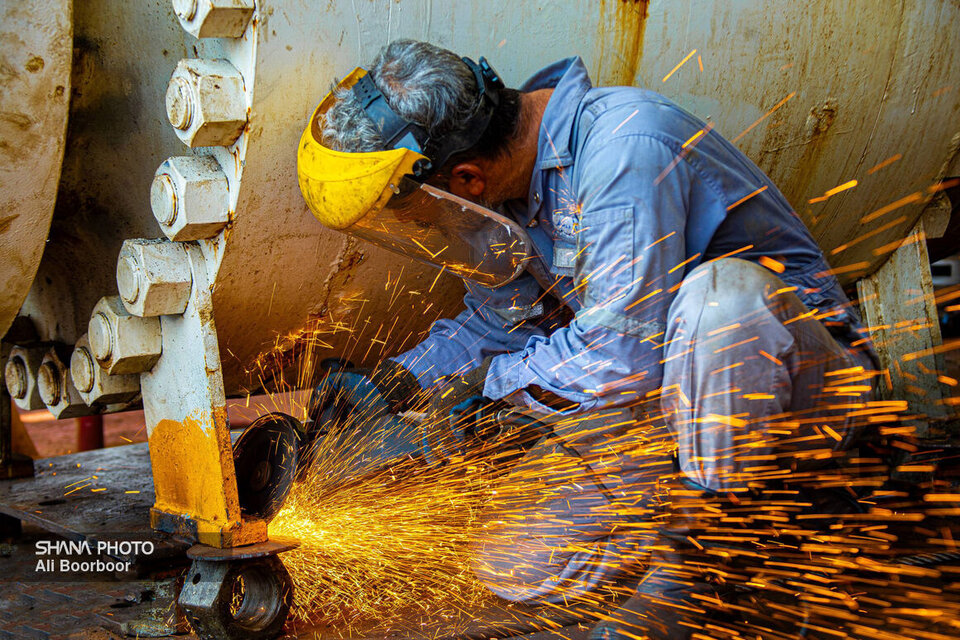 پایان تعمیرات اساسی سکوهای فازهای ۹ و ۱۰ پارس جنوبی پایان تعمیرات اساسی سکوهای فازهای ۹ و ۱۰ پارس جنوبی