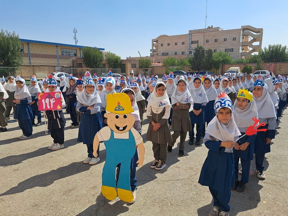 طرح «همیار گاز» در مدارس تهران اجرا میشود طرح «همیار گاز» در مدارس تهران اجرا میشود