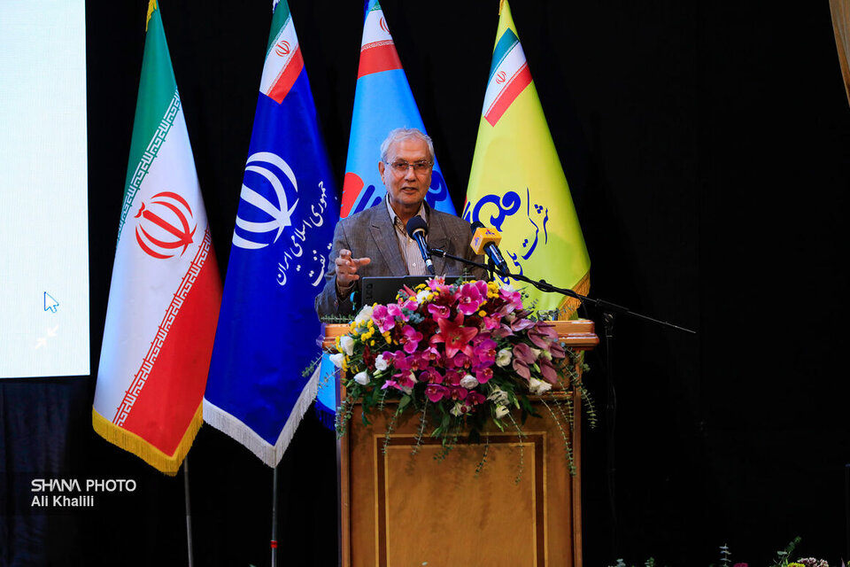 شفافیت و فرهنگسازی کلید حل ناترازی انرژی است شفافیت و فرهنگسازی کلید حل ناترازی انرژی است