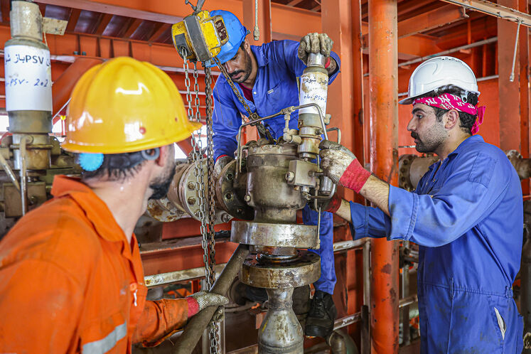 تعمیرات اساسی سکوی SPD13B پارس جنوبی