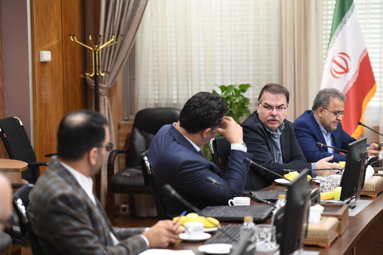 نشست شورای سیاست‌گذاری نمایشگاه نفت