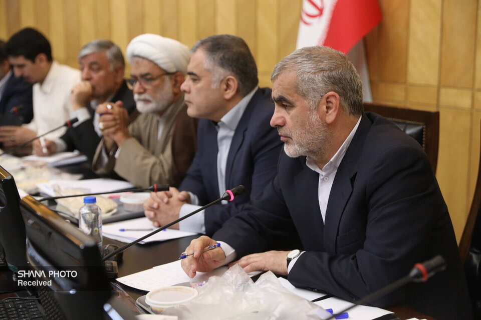 بحثی درباره عدم تحویل نفت‌گاز به نیروگاه‌ها را نمی‌پذیریم