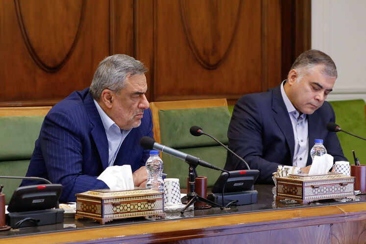 محسن پاک‌نژاد، وزیر نفت و حمید بورد، مدیرعامل شرکت ملی نفت ایران