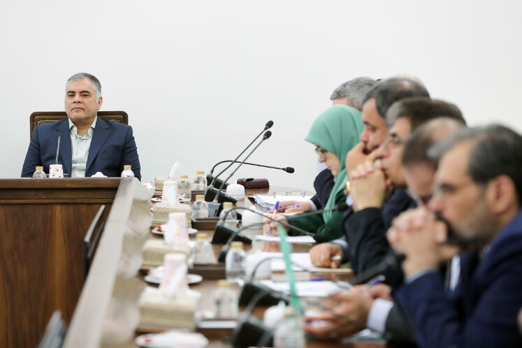 محسن پاک‌نژاد، وزیر نفت