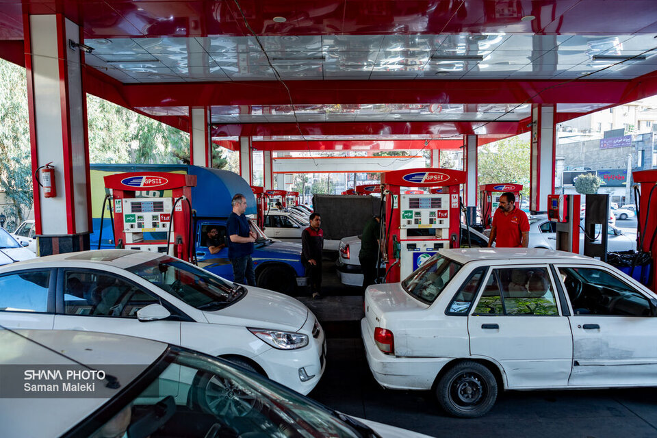 افزایش ۸ میلیون لیتری میانگین مصرف بنزین در مهر