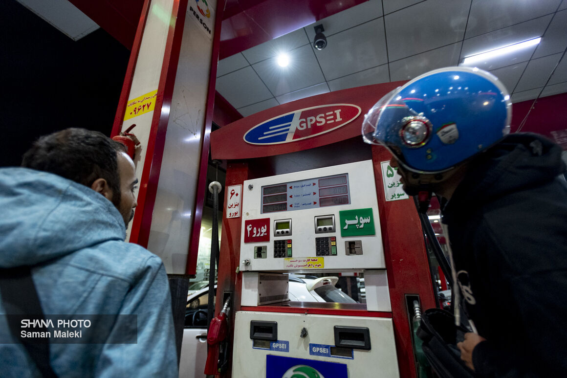 ثبت اطلاعیه نخستین محموله بنزین سوپر وارداتی در تابلوی بورس انرژی