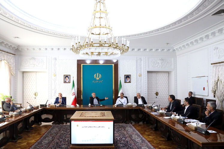 بررسی پیشرفت طرحهای نفت و انرژی با حضور رئیسجمهوری