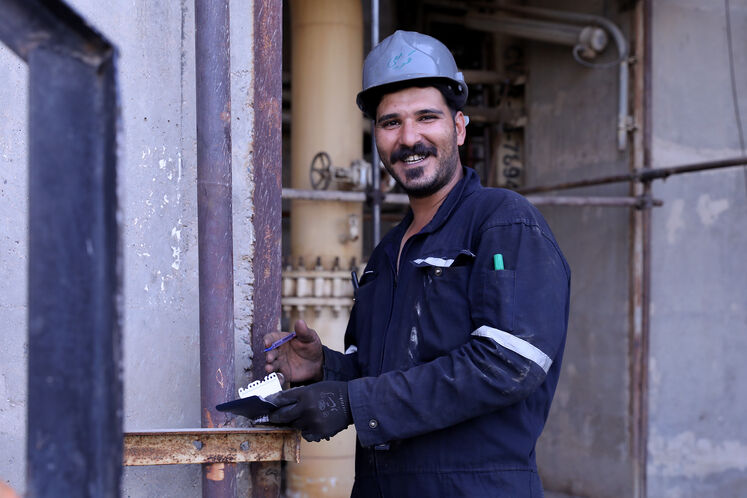 تعمیرات اساسی پالایشگاه شازند اراک