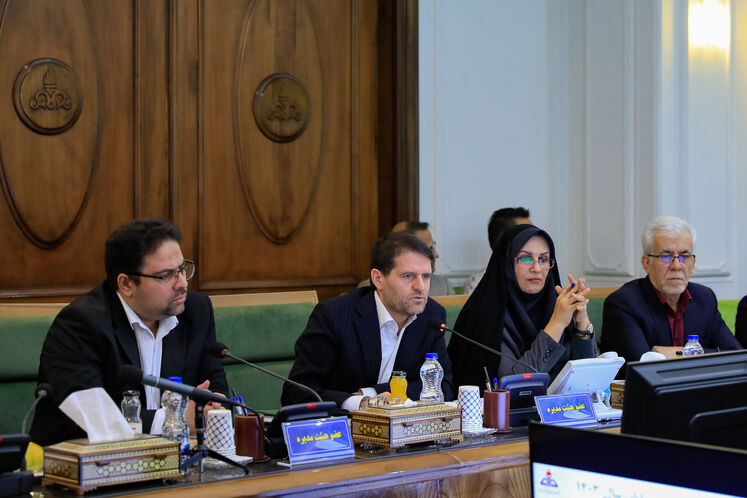نشست مجمع عمومی عادی شرکت ملی صنایع پتروشیمی