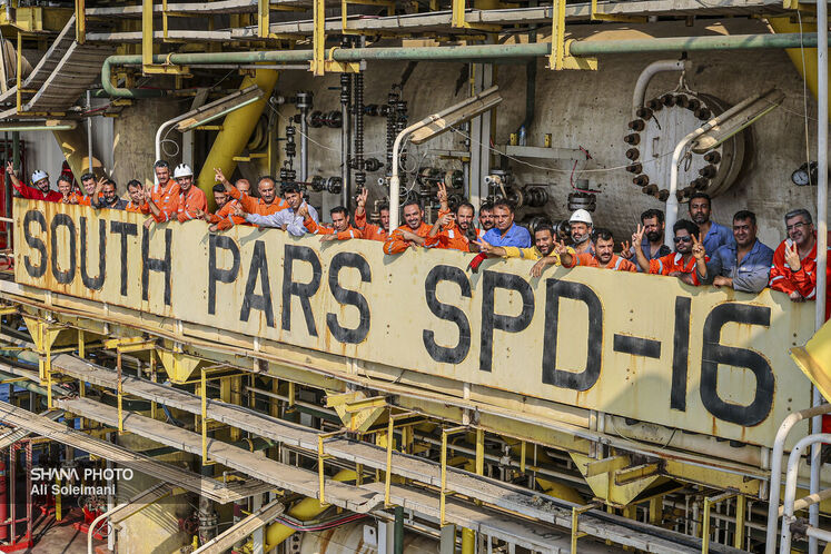 تعمیرات اساسی سکوی SPD16 پارس جنوبی 