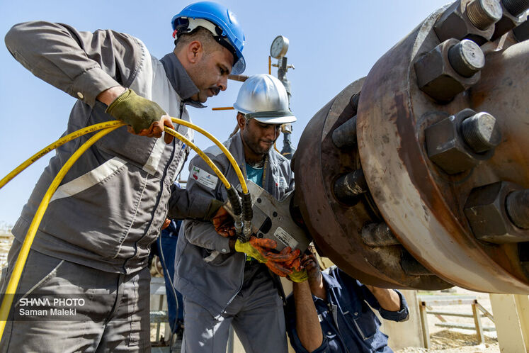 تلاش بیوقفه کارکنان میدان گازی خانگیران