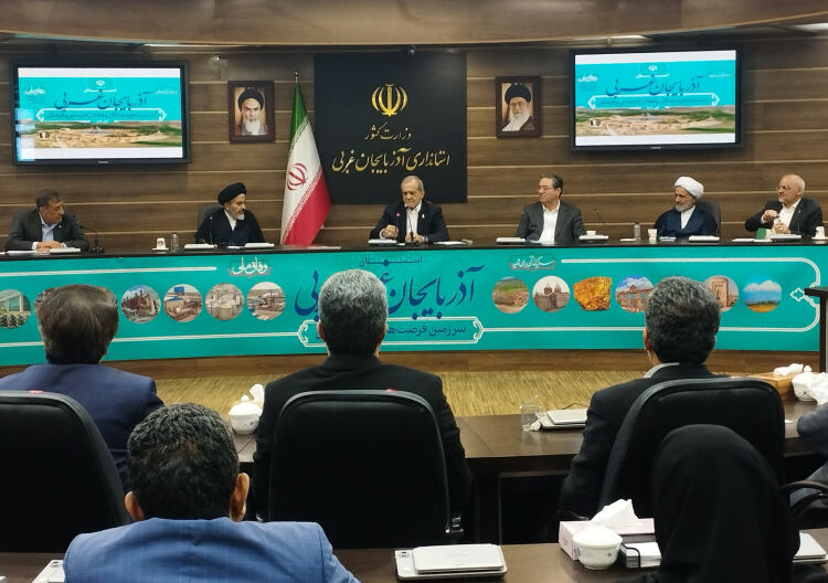 نمی‌توان یک‌شبه برای قیمت‌ بنزین تصمیم گرفت