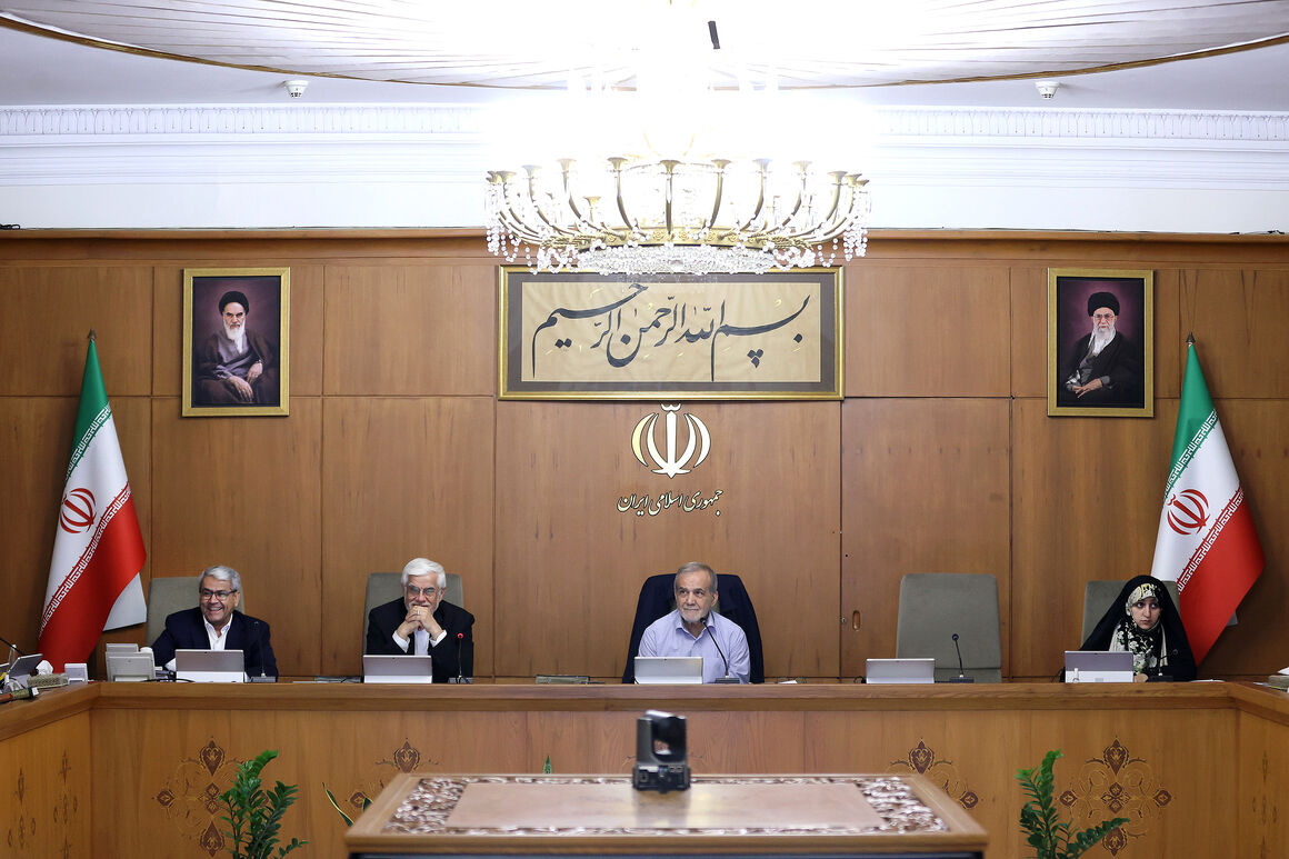 گزارش وزیر نفت از نشست جیئیسیاف گزارش وزیر نفت از نشست جیئیسیاف