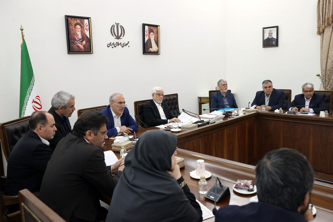 ۹۰ درصد آییننامههای اجرایی برنامه هفتم نهایی شده است ۹۰ درصد آییننامههای اجرایی برنامه هفتم نهایی شده است