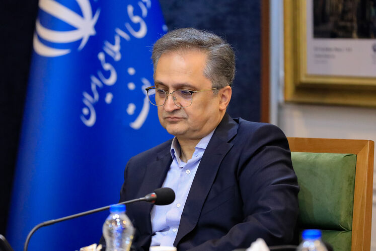  کسری نوری، مدیرکل پیشین دفتر وزارتی