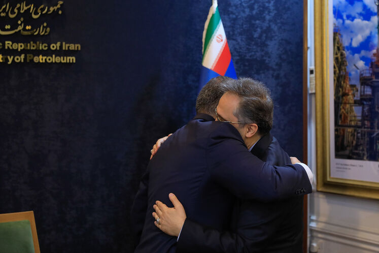 تکریم و معارفه مدیرکل دفتر وزارتی نفت