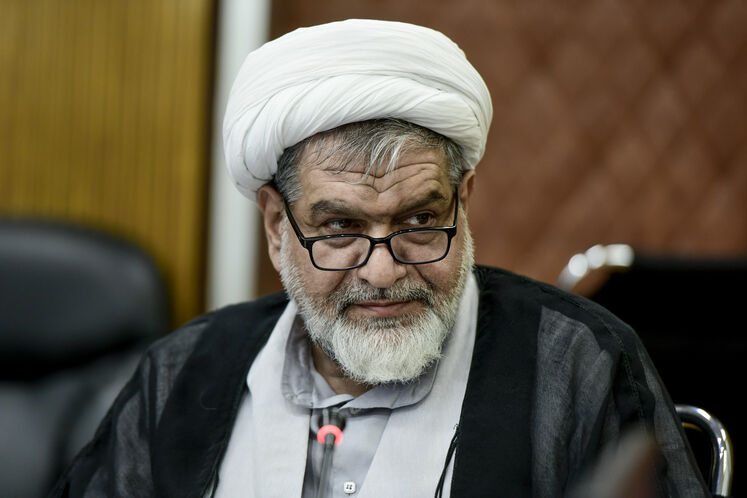 امیرحسین شاهانی، دبیر شورای عالی فرهنگی وزارت نفت