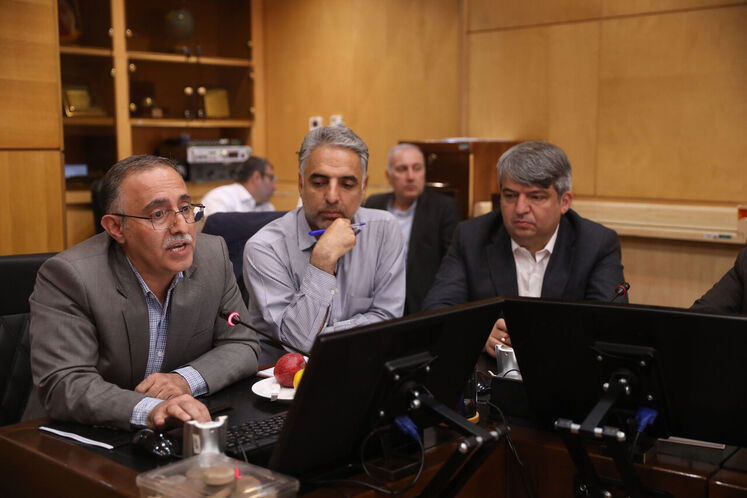 نشست کمیسیون صنایع و معادن مجلس