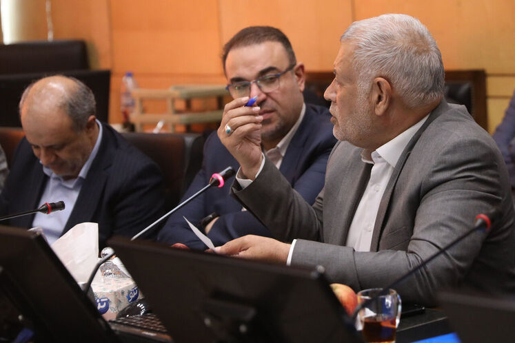 نشست کمیسیون صنایع و معادن مجلس