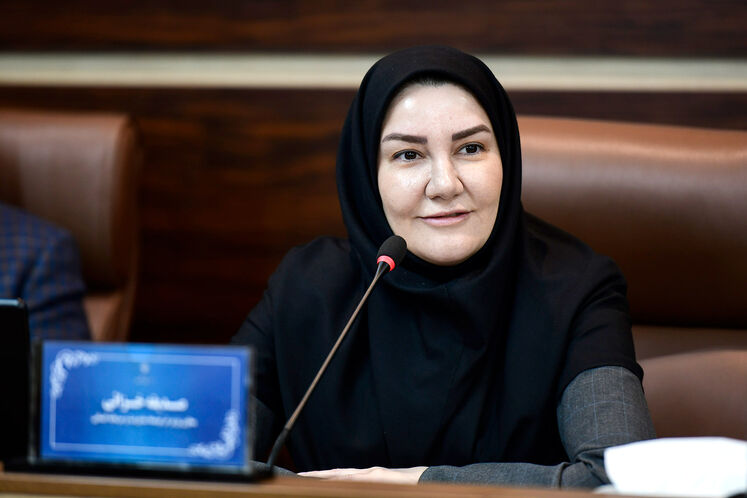 صدیقه خزائی، معاون توسعه مدیریت و سرمایه انسانی وزارت نفت