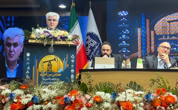 چرا سرمایهها به صنعت نفت هدایت نمیشوند؟