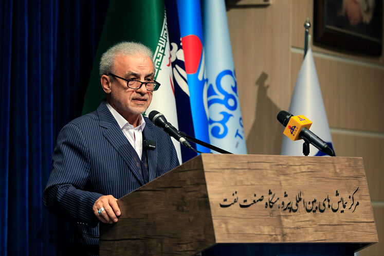 ناصر عاشوری، دبیر کل انجمن صنفی کارفرمایی صنعت پالایش نفت کشور