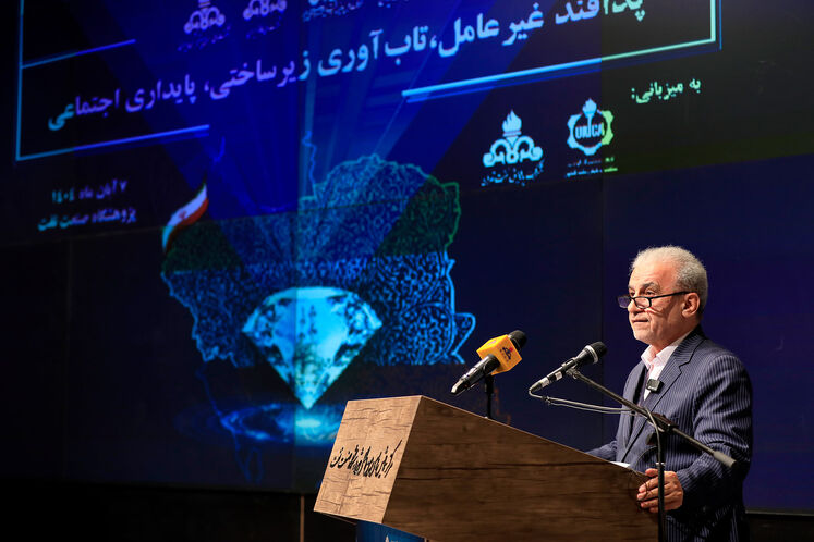 ناصر عاشوری، دبیر کل انجمن صنفی کارفرمایی صنعت پالایش نفت کشور