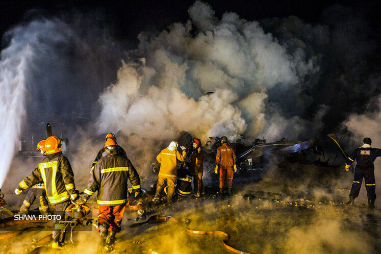 مهار فوران چاه ۱۴۷ رگ سفید