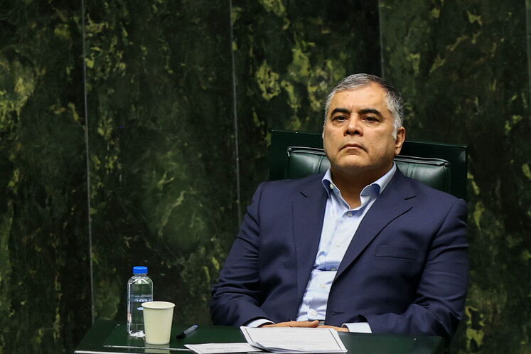 صحن علنی مجلس (بررسی اجرای برنامه هفتم در سال اول)