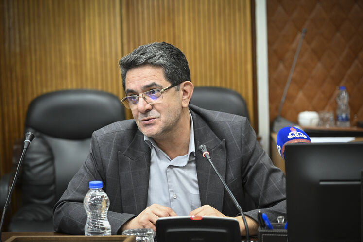 قاسم علی‌بازآیی، سرپرست مدیریت فناوری اطلاعات و ارتباطات شرکت ملی نفت ایران