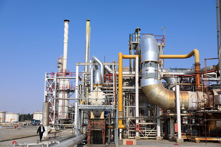 بازدید اصحاب رسانه از پالایشگاه هاشمی‌نژاد