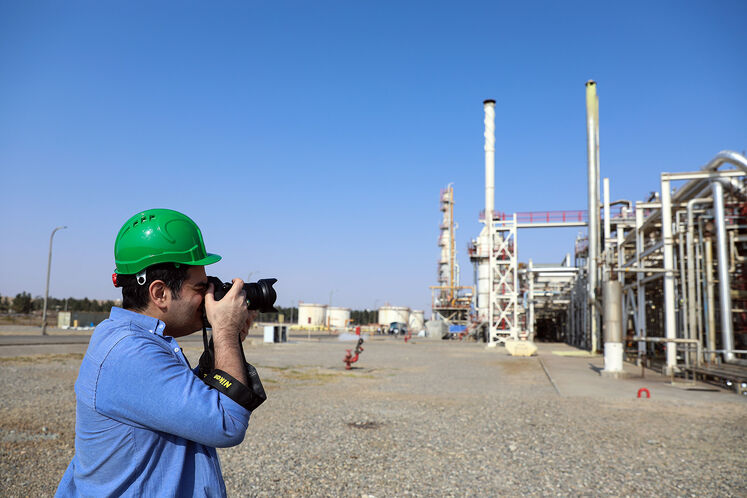 بازدید اصحاب رسانه از پالایشگاه هاشمی‌نژاد