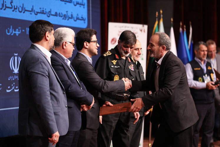 نخستین همایش ملی پیشگیری و مقابله با قاچاق فرآورده‌های نفتی