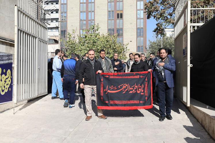 آیین سوگواری شهادت حضرت فاطمه الزهرا(س) در مقبره الشهدای گمنام وزارت نفت