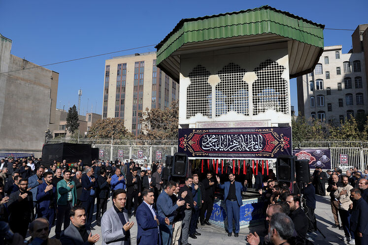 آیین سوگواری شهادت حضرت فاطمه الزهرا(س) در مقبره الشهدای گمنام وزارت نفت