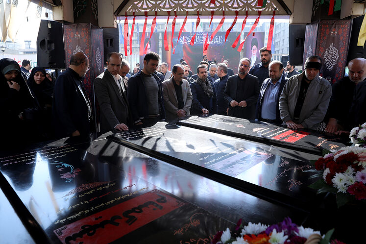 آیین سوگواری شهادت حضرت فاطمه الزهرا(س) در مقبره الشهدای گمنام وزارت نفت