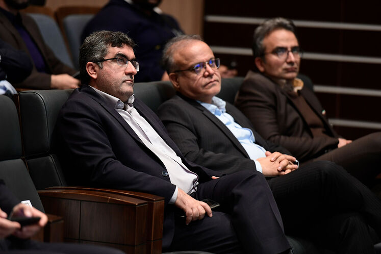 عظیم کلانتری اصل، رئیس پژوهشگاه صنعت نفت