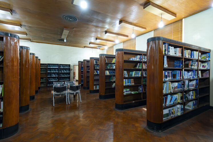 دانشگاه نفت آبادان