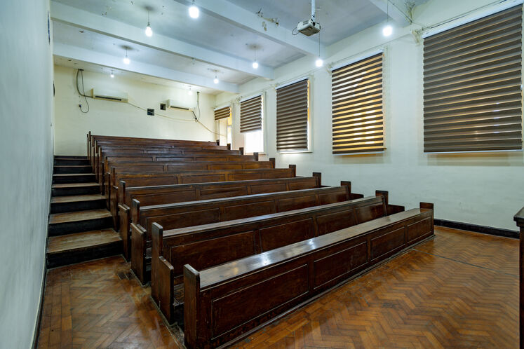 دانشگاه نفت آبادان