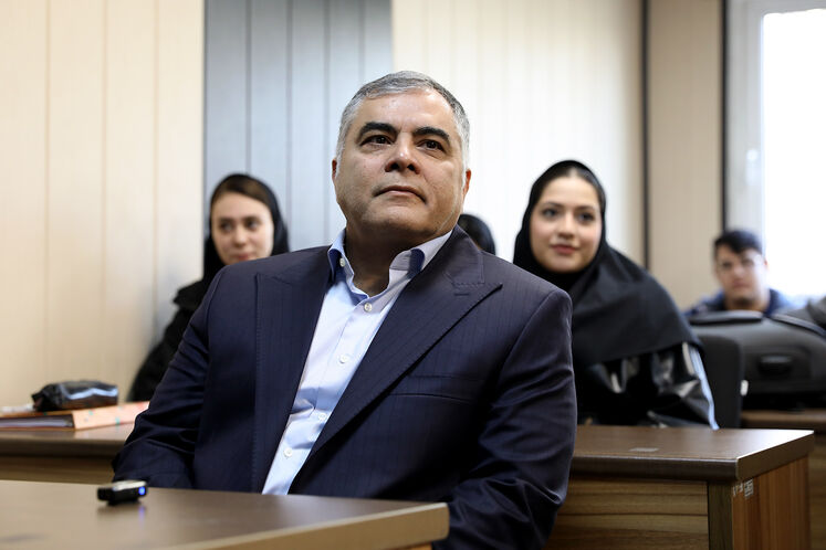 محسن پاک‌نژاد، وزیر نفت