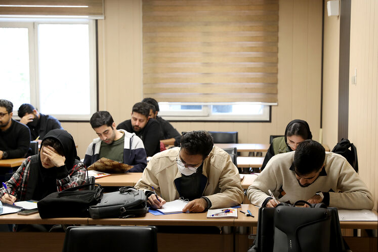 بازدید وزیر نفت از دانشکده نفت تهران