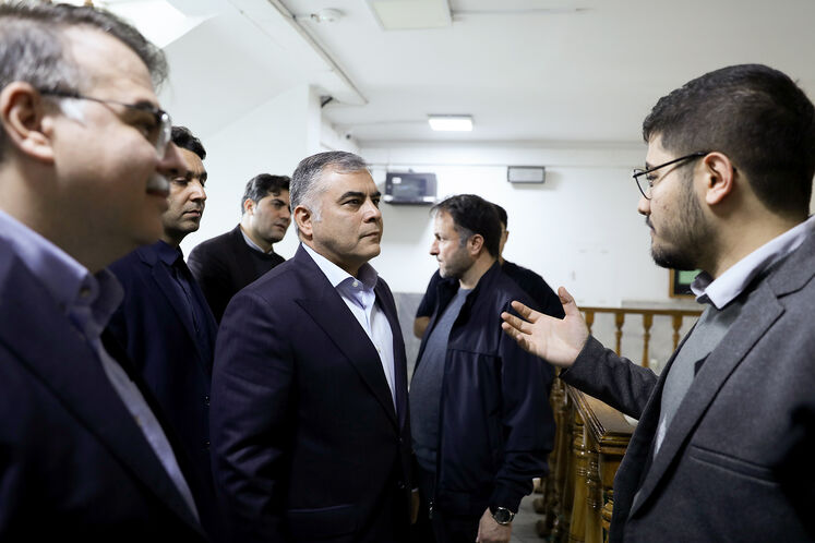 بازدید وزیر نفت از دانشکده نفت تهران