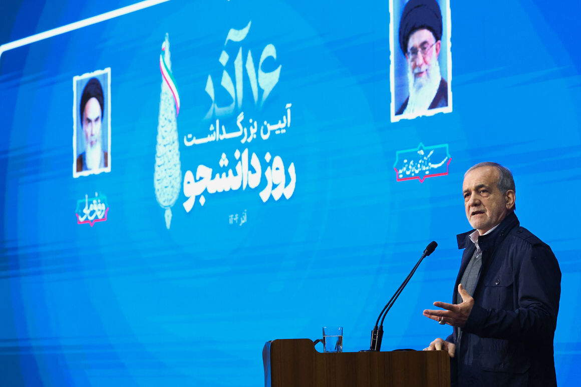 Pezeshkian: Current gasoline prices unfair, hurt vulnerable Iranians